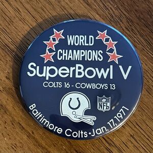 NFL Baltimore Colts Super Bowl V Champions 3 1/2” Button, Vintage